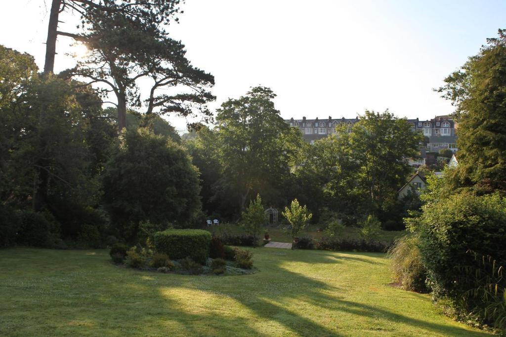 Hotel Epchris House à Ilfracombe Extérieur photo